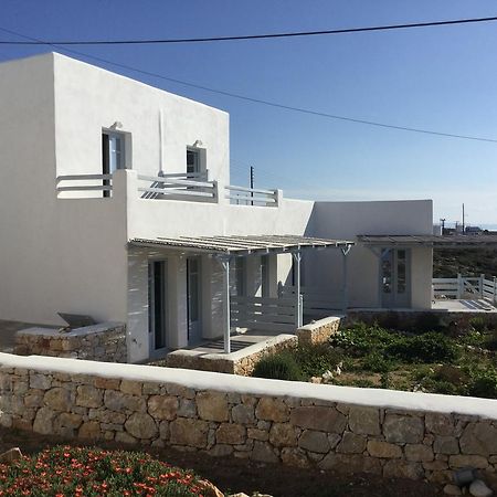 Makares Aparthotel Donousa Quarto foto